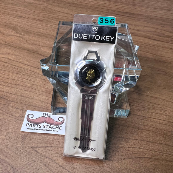 M356 Royal Clover Duetto Queen Key (Silver) #1