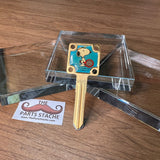 M166 Royal Clover Peanuts Snoopy Tennis Key (Gold)