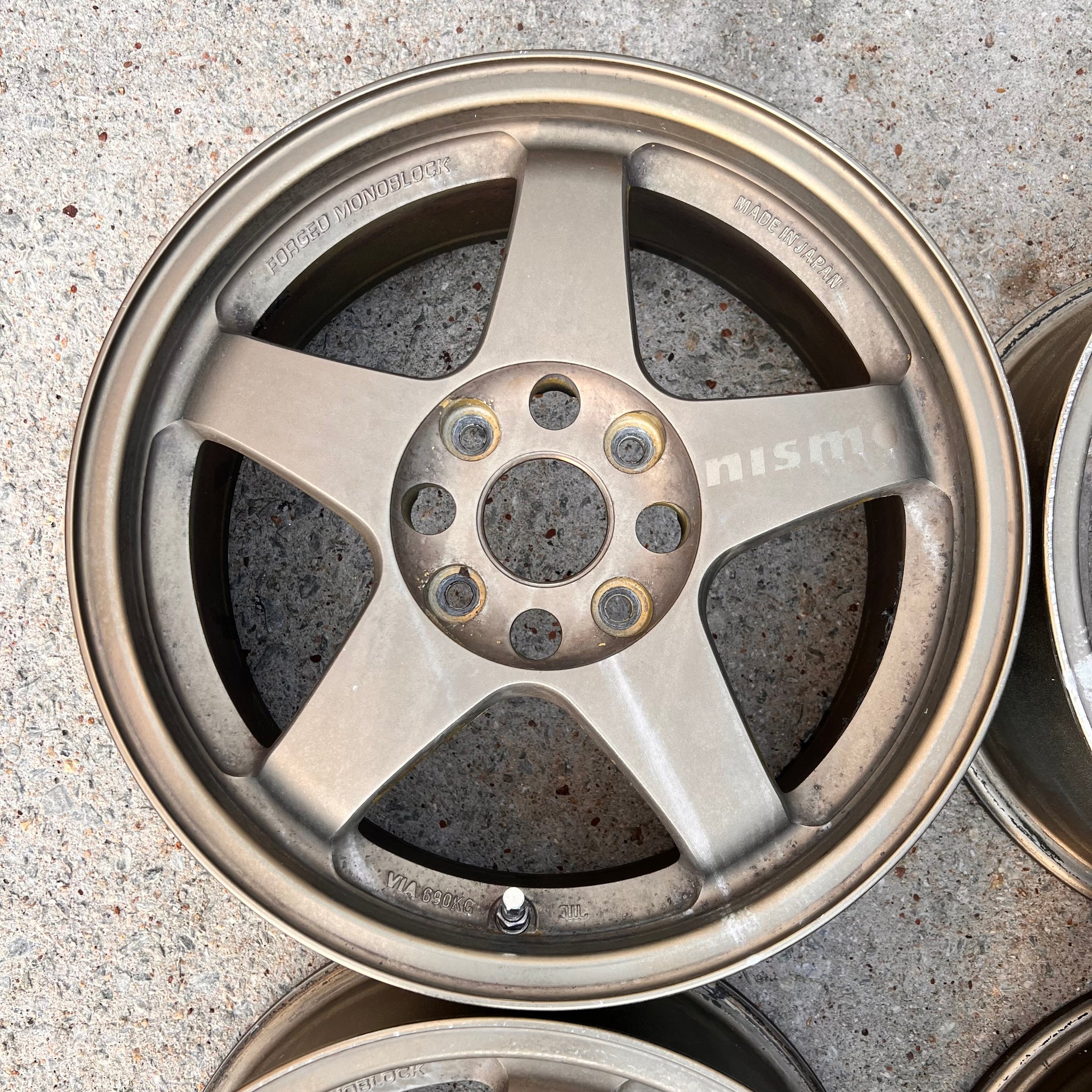 Rays Engineering Nismo LM GT4 16x7 +43 4x114 Wheels – The