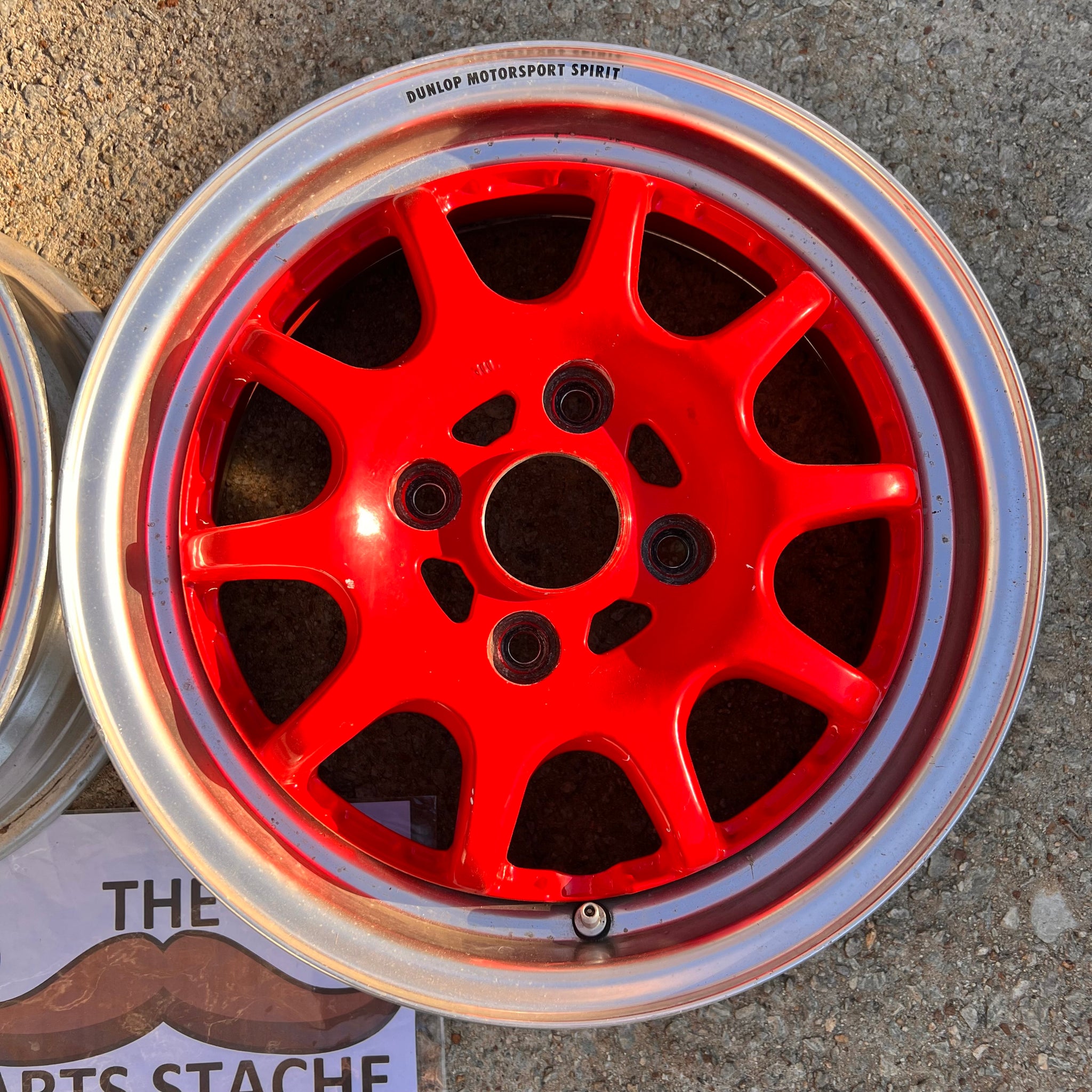 Dunlop Motorsports RX3/ Sprint Hart CP 15x6 +40 4x114.3 Wheels