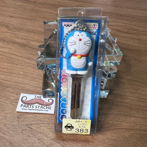 M383 Royal Clover DORAEMON CAT 3D Figure Key (Silver)