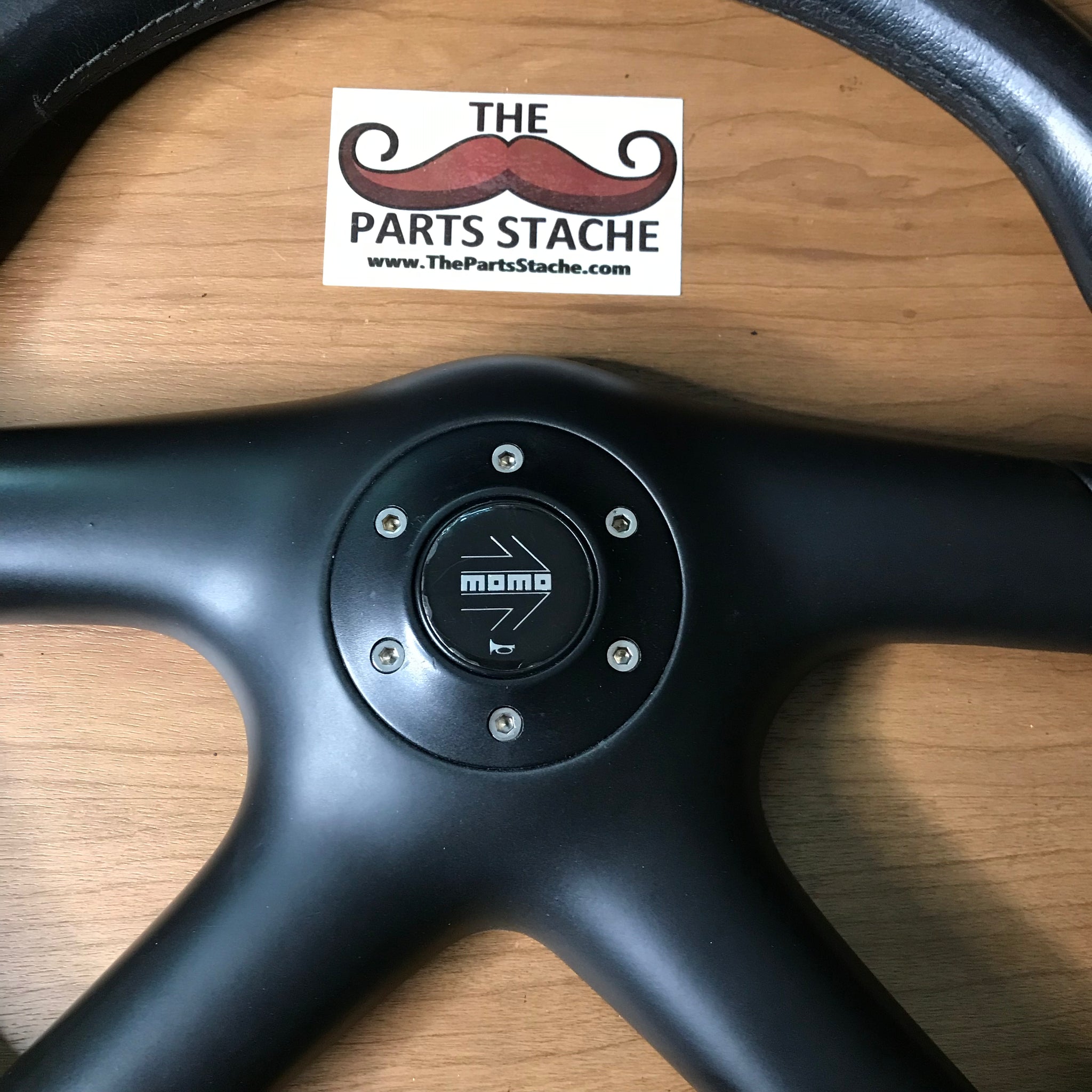 Momo Daytona 4 Steering Wheel – The Parts Stache Momo Daytona 4 Steering Wheel – The Parts Stache