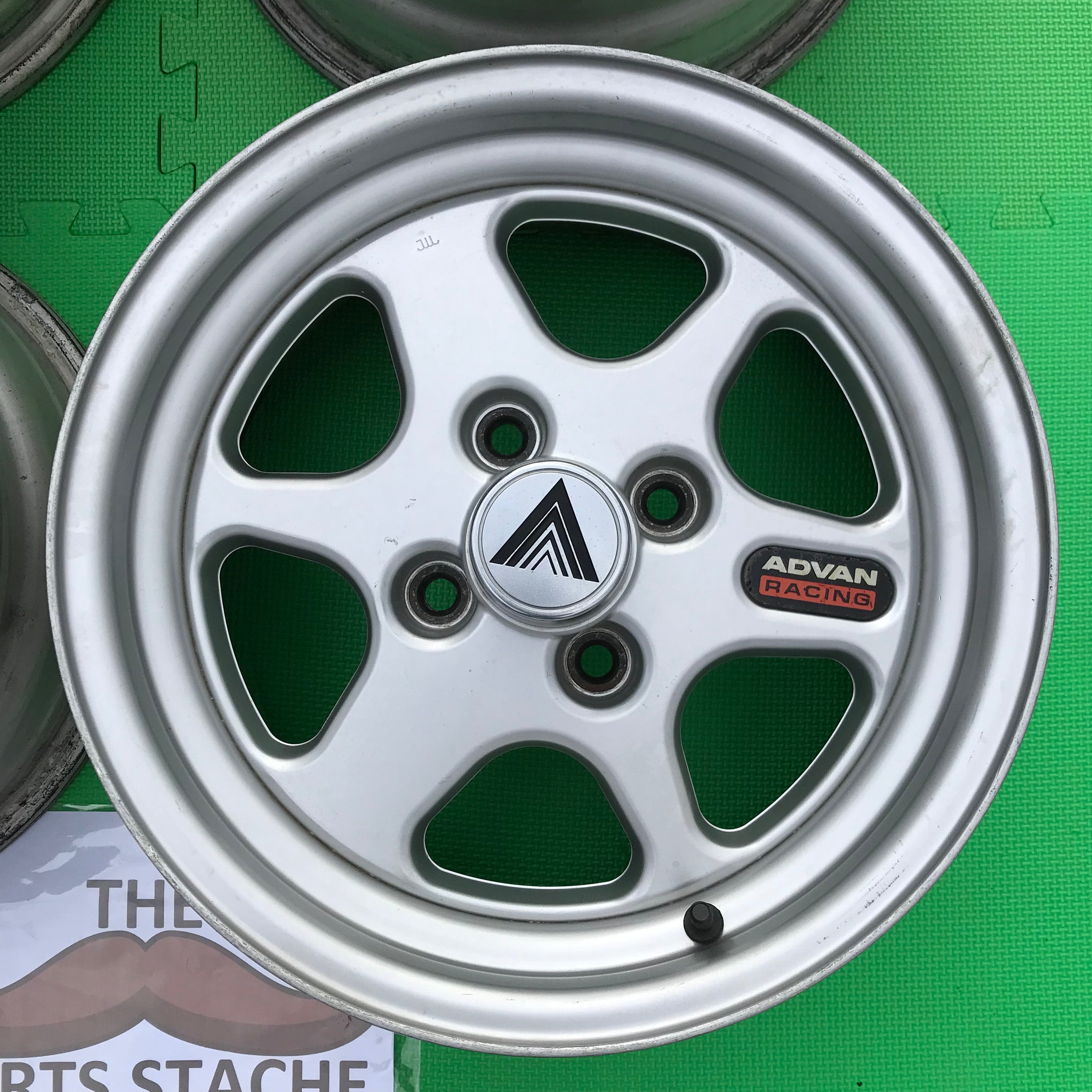 【廃盤】ADVAN ARS RR 15インチ7J+38 PCD114.3 5穴 廃盤】ADVAN ARS RR 15インチ7J+38 PCD114.3 5穴 - メルカリ